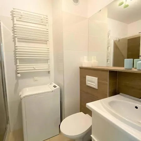 Homely With Balcony - 3 Km To Baltic Sea *