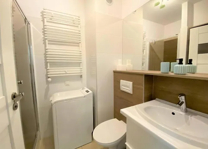 Homely With Balcony - 3 Km To Baltic Sea *