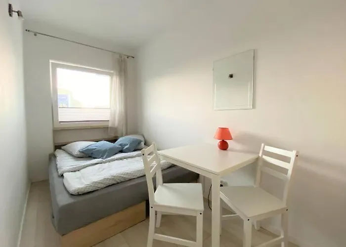 Homely With Balcony - 3 Km To Baltic Sea Apartman